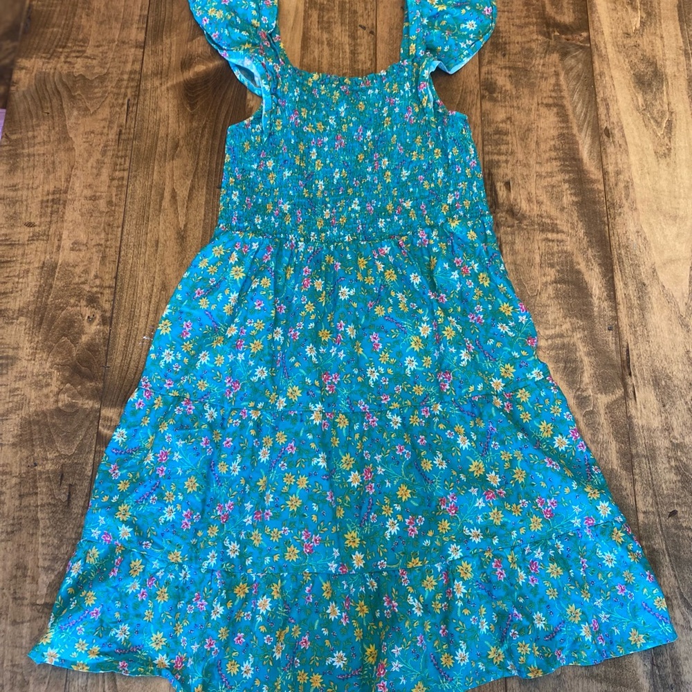 Time and Tru Green Sundress with Ruffled Flutter Sleeves🌴🌷